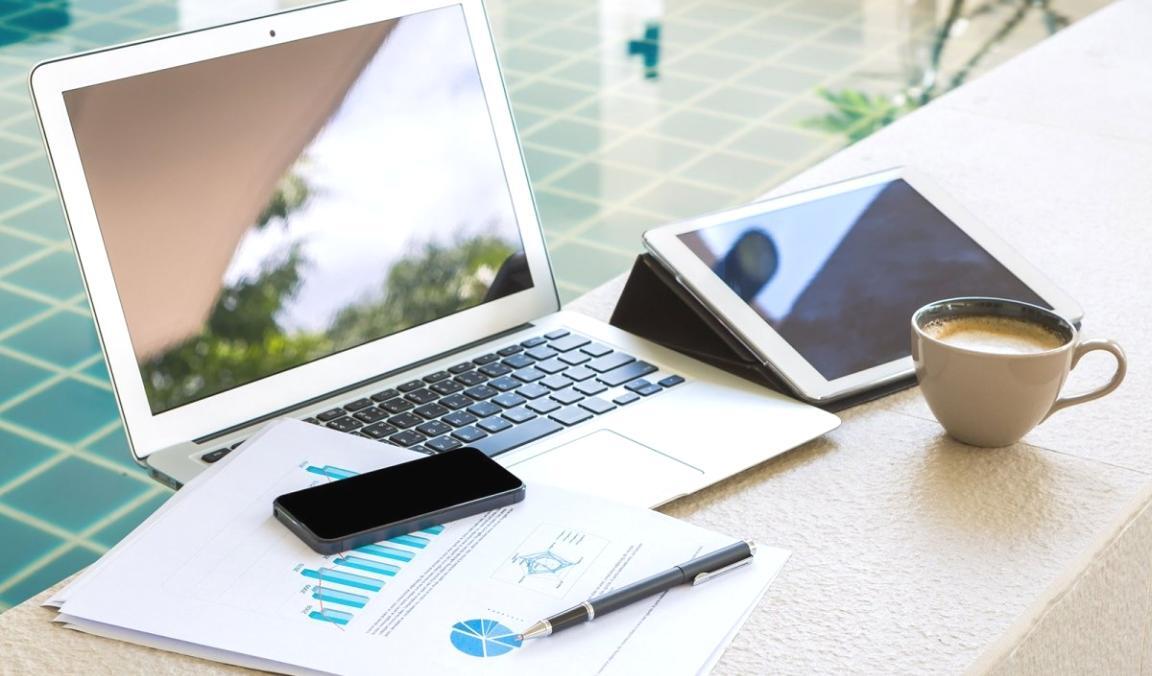 Teilnehmer bei der praktischen Arbeit mit Keyword-Daten